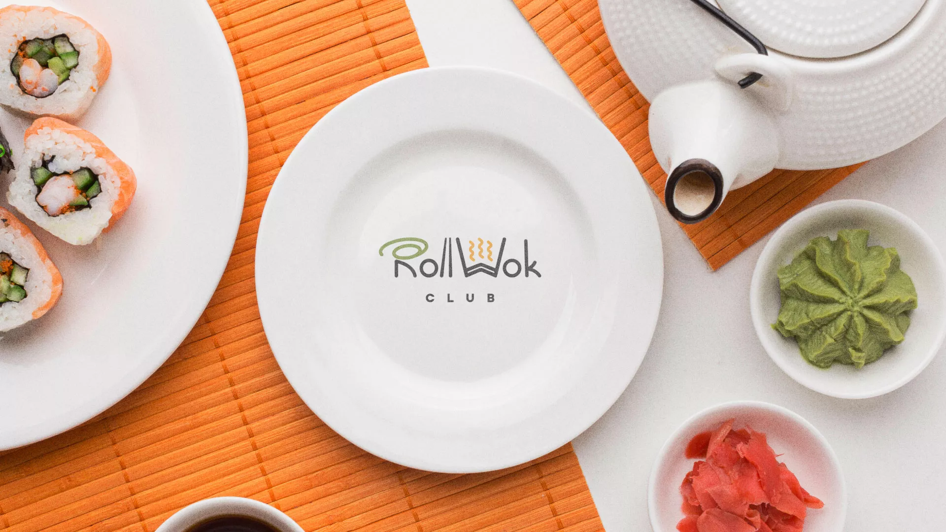Разработка логотипа и фирменного стиля суши-бара «Roll Wok Club» в Магасе